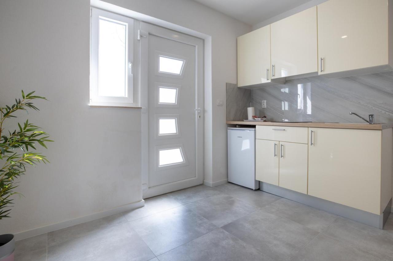Apartmani Tomas 투체피 외부 사진