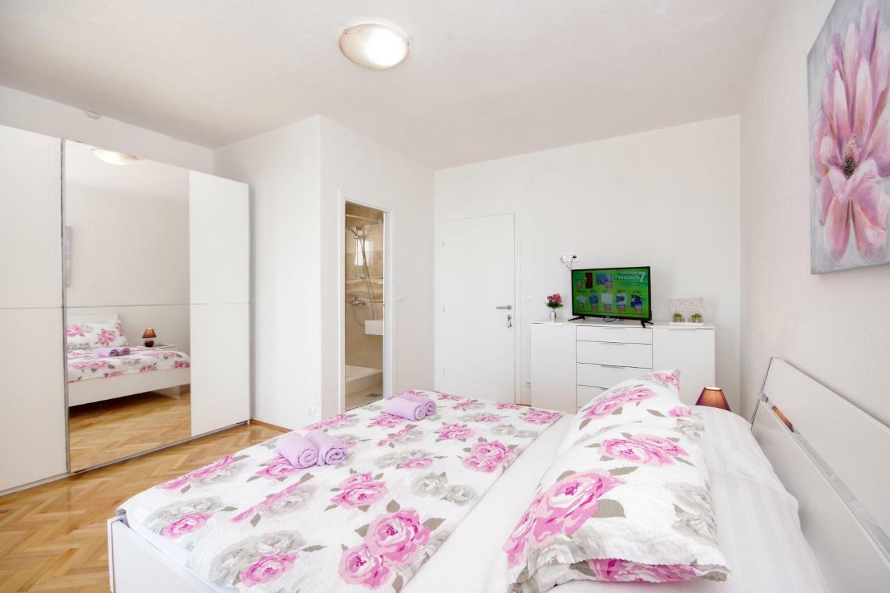 Apartmani Tomas 투체피 외부 사진