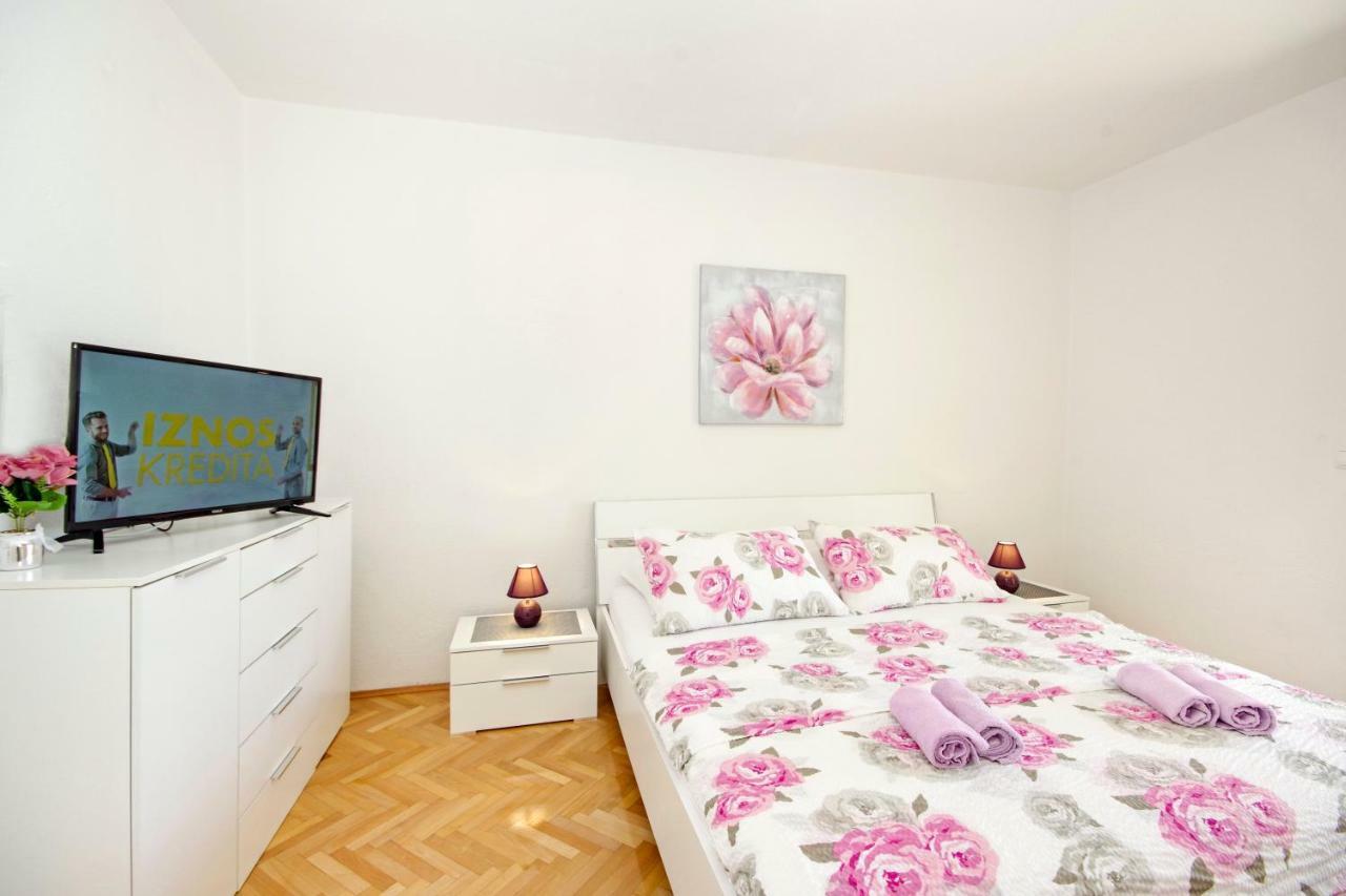 Apartmani Tomas 투체피 외부 사진