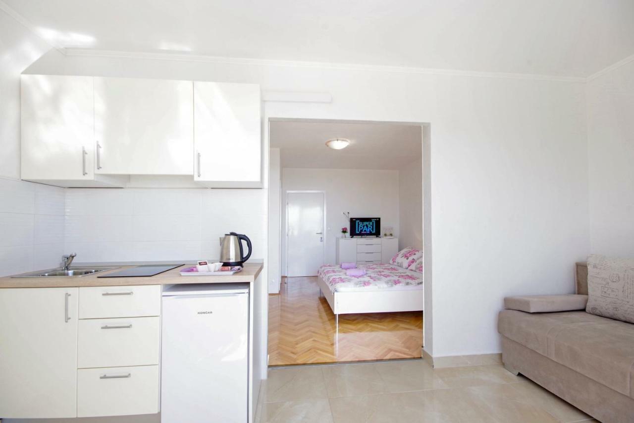 Apartmani Tomas 투체피 외부 사진